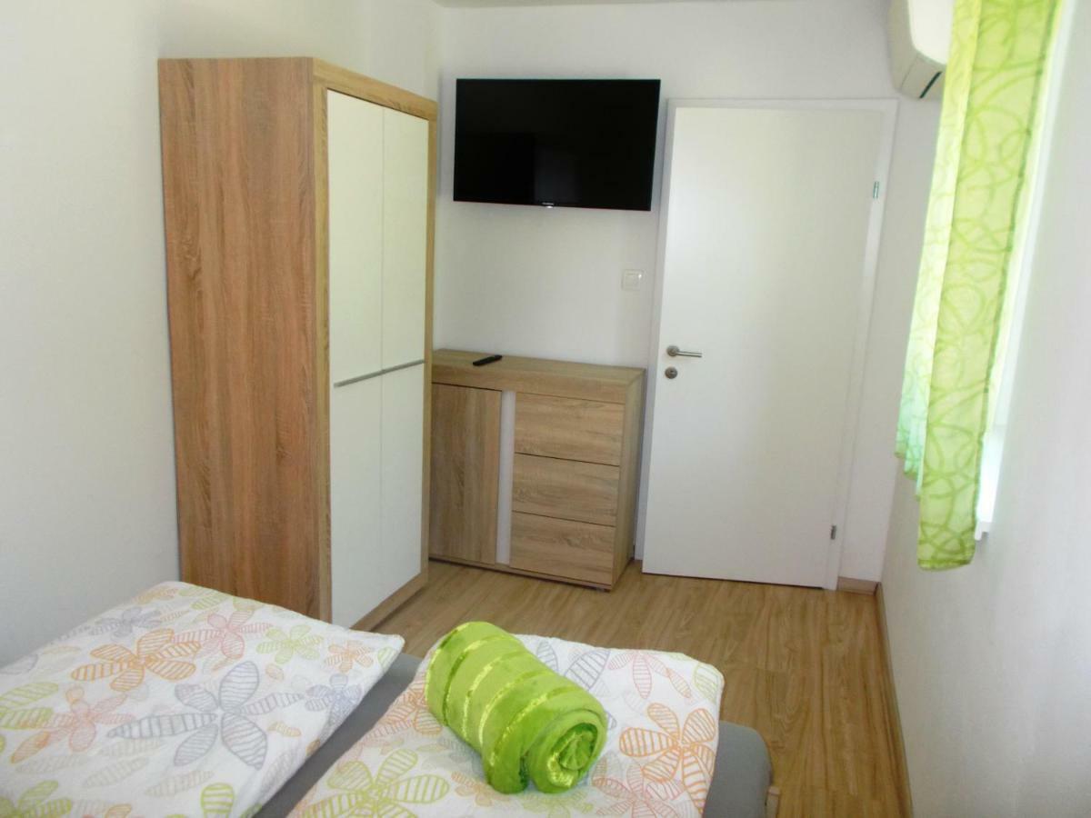 Ferienhaus Szapary II Eisenberg an der Pinka Exteriör bild